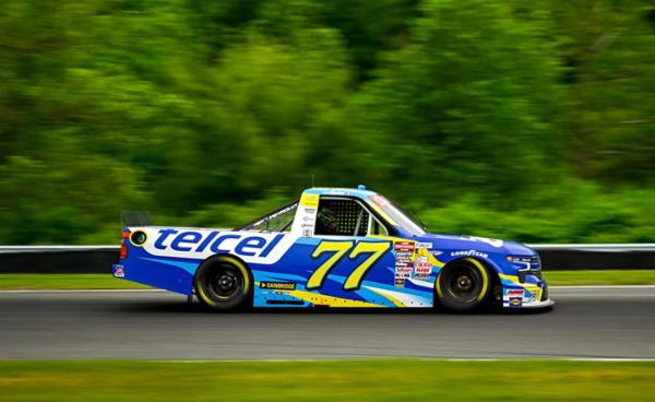 Batalla Andrés Pérez de Lara en el circuito de Lime Rock y queda lejos del top-10