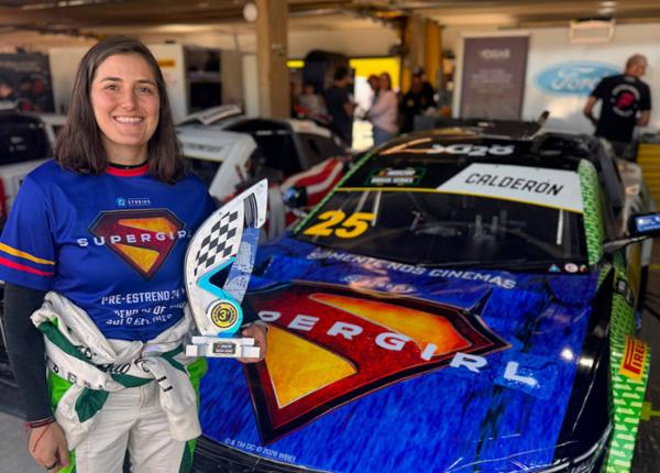 Podios de Tatiana Calderón en Challenge de NASCAR Brasil