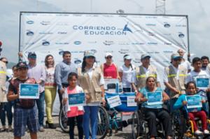 Arranca NASCAR en México y con ello Fundación TELMEX TELCEL continuará con su programa Corriendo por la Educación